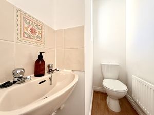 Cloakroom- click for photo gallery